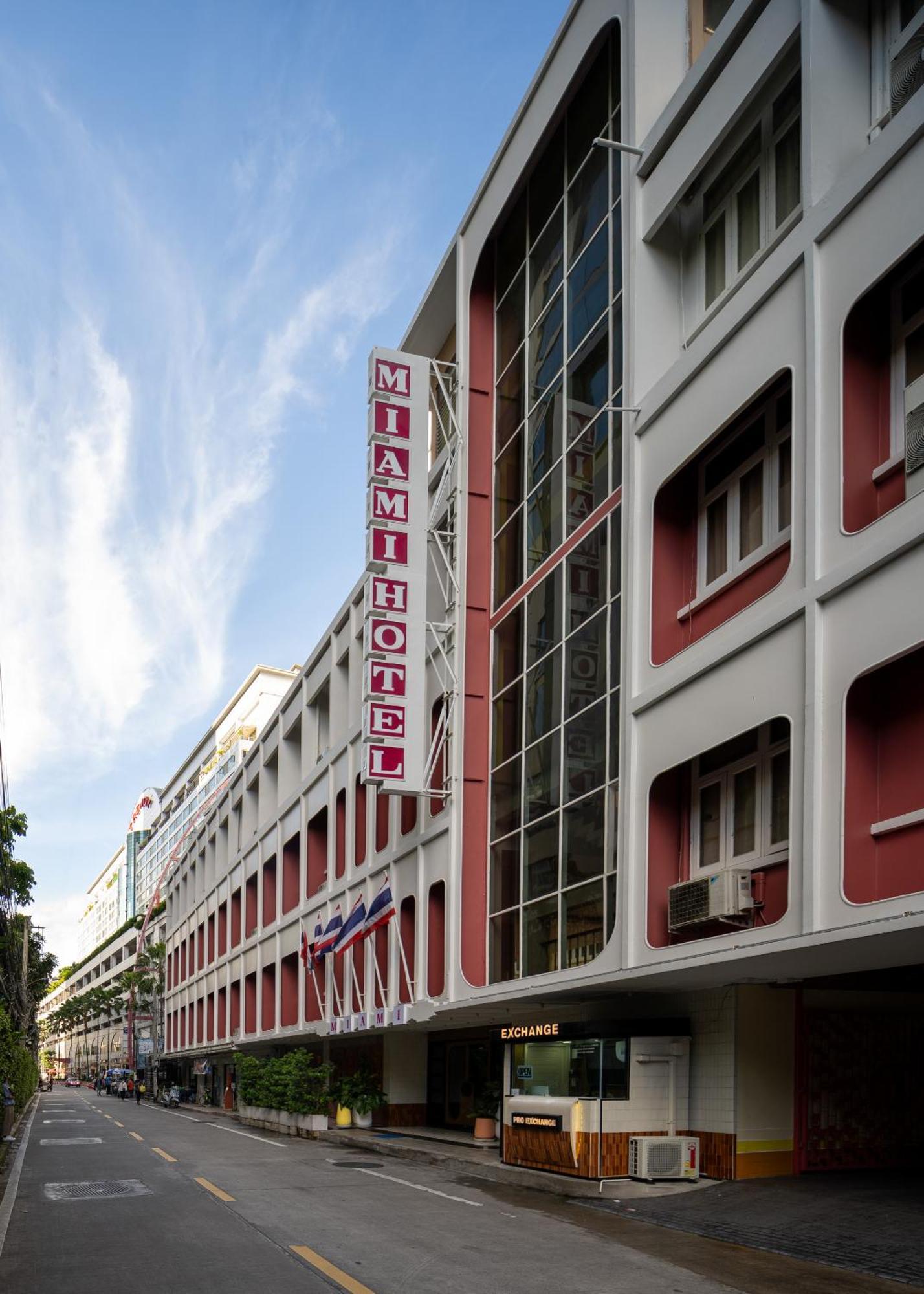 Miami Hotel Bangkok Exterior foto